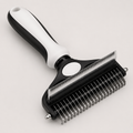 Le Dépoil’Express – Brosse de toilettage 2-en-1