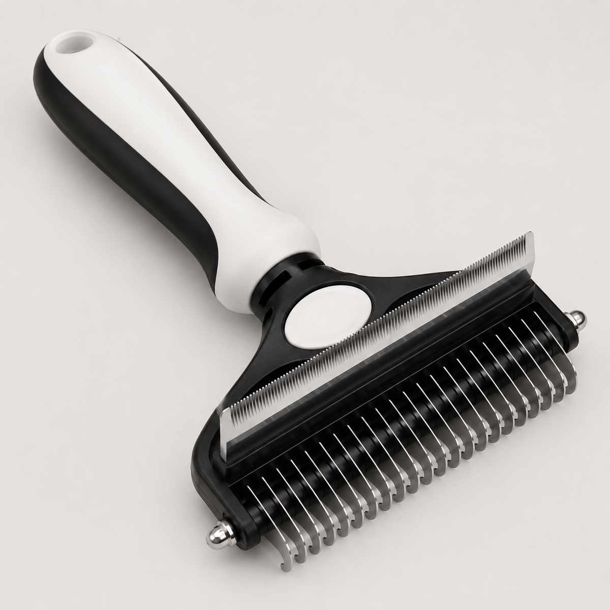 Le Dépoil’Express – Brosse de toilettage 2-en-1